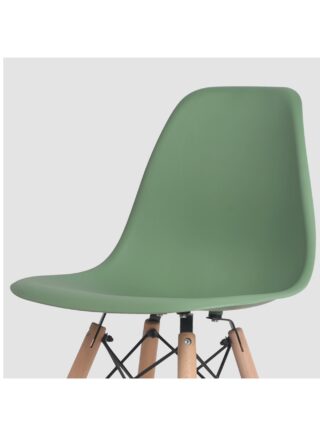 سويتش كرسي للأماكن الخارجية من الخيزران من تشكيلة ناتشورال مقاس 54 × 54 × 107.5 سم، لون أخضر فاتح أخضر فاتح 54*54*107.5سم